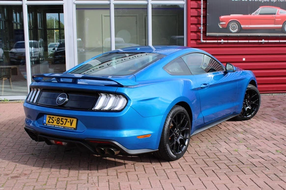 Ford Mustang - Afbeelding 3 van 30