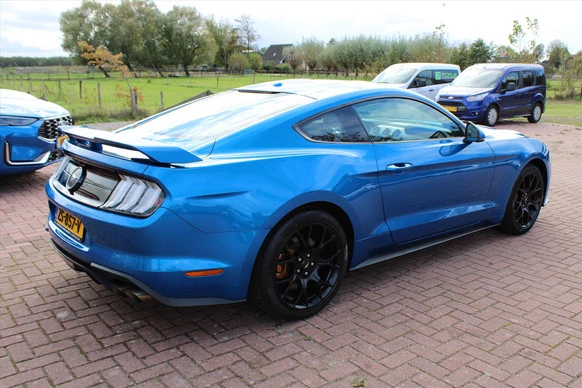Ford Mustang - Afbeelding 13 van 30