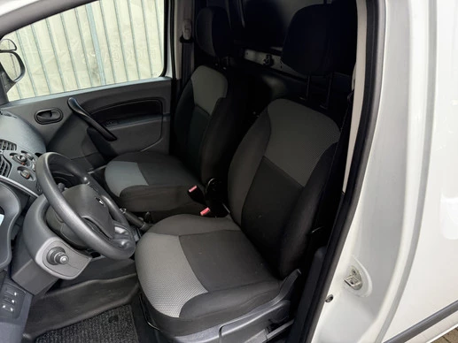 Renault Kangoo - Afbeelding 28 van 30