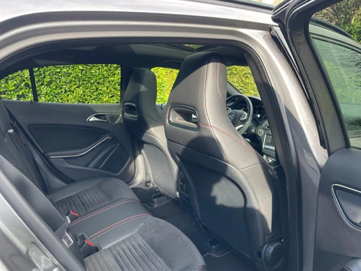 Mercedes-Benz GLA - Afbeelding 17 van 30