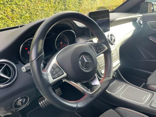 Mercedes-Benz GLA - Afbeelding 19 van 30