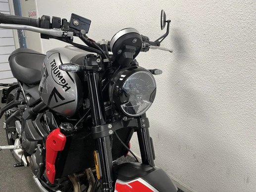 Triumph Trident 660 - Afbeelding 9 van 21