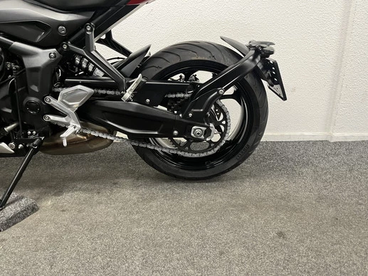 Triumph Trident 660 - Afbeelding 17 van 21