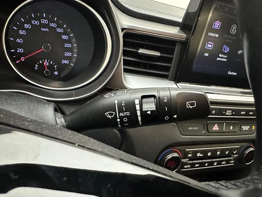 Kia Ceed - Afbeelding 23 van 26