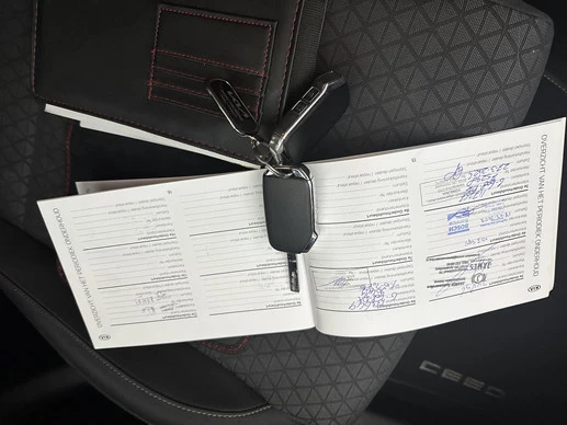 Kia Ceed - Afbeelding 25 van 26