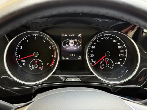 Volkswagen Touran - Afbeelding 4 van 30