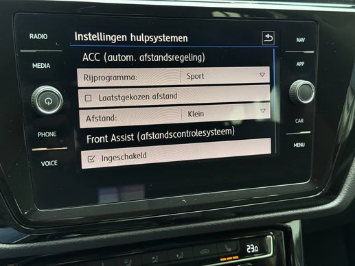 Volkswagen Touran - Afbeelding 11 van 30
