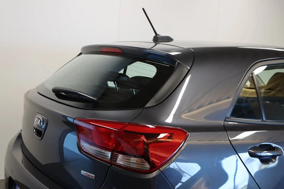 Kia Rio - Afbeelding 12 van 30