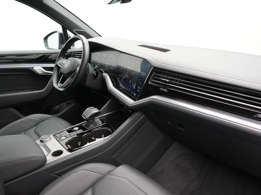 Volkswagen Touareg - Afbeelding 4 van 30