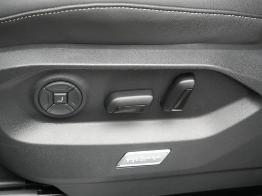 Volkswagen Touareg - Afbeelding 10 van 30