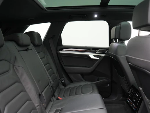 Volkswagen Touareg - Afbeelding 7 van 30