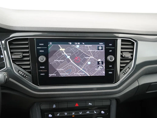 Volkswagen T-Roc - Afbeelding 14 van 30