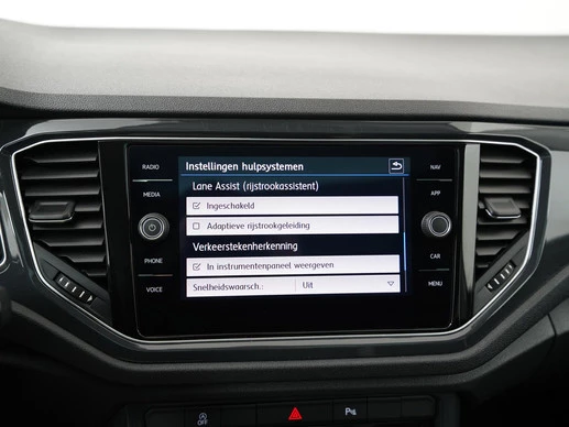 Volkswagen T-Roc - Afbeelding 21 van 30