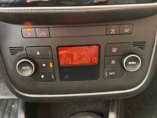 Fiat Punto - Afbeelding 12 van 24