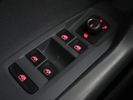 Volkswagen T-Cross - Afbeelding 27 van 30