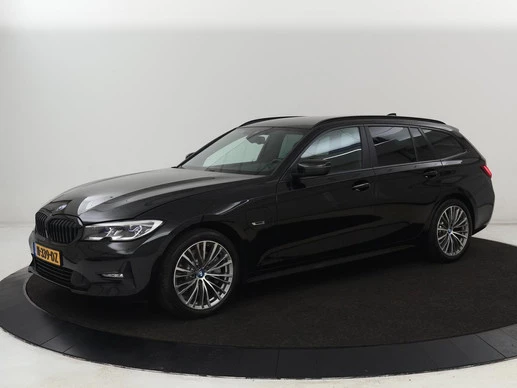BMW 3 Serie - Afbeelding 1 van 30