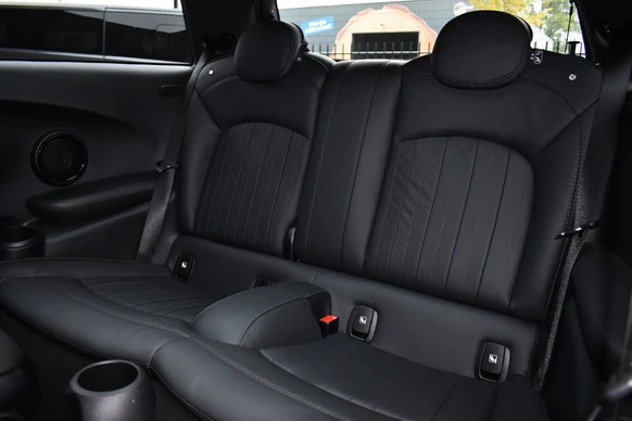 MINI Cooper - Afbeelding 14 van 30