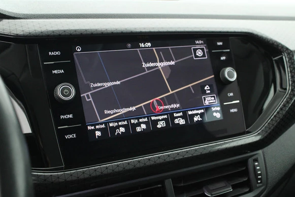 Volkswagen T-Cross - Afbeelding 22 van 30