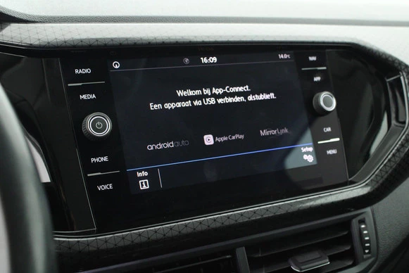 Volkswagen T-Cross - Afbeelding 25 van 30