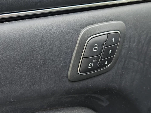 Ford Mustang Mach-E - Afbeelding 16 van 27