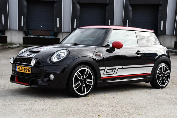 MINI Cooper S - Afbeelding 1 van 30