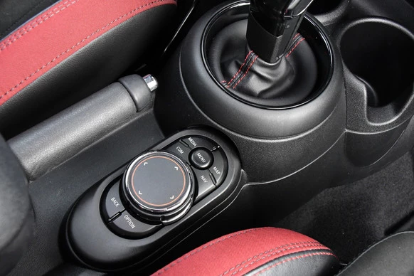 MINI Cooper S - Afbeelding 27 van 30