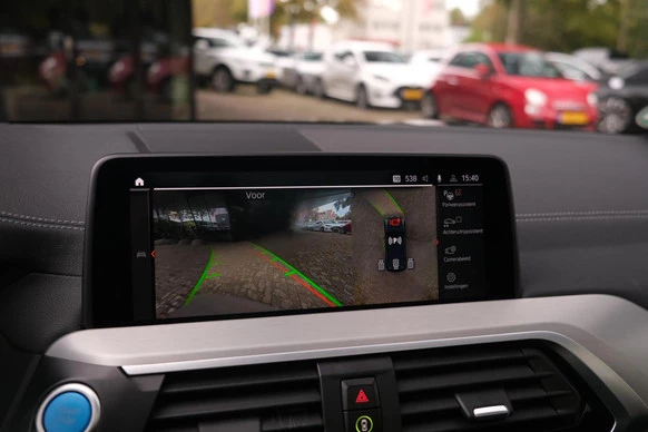 BMW iX3 - Afbeelding 21 van 30