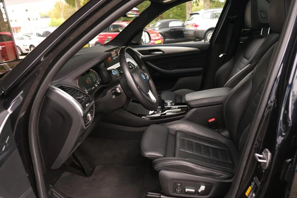 BMW iX3 - Afbeelding 24 van 30