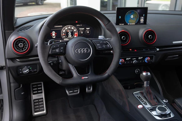Audi RS3 - Afbeelding 11 van 30