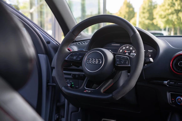 Audi RS3 - Afbeelding 14 van 30