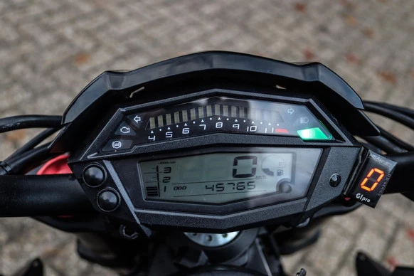 Kawasaki Z1000 - Afbeelding 18 van 22