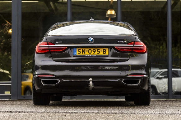 BMW 7 Serie - Afbeelding 7 van 30