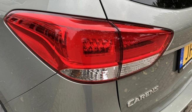 Kia Carens - Afbeelding 19 van 30