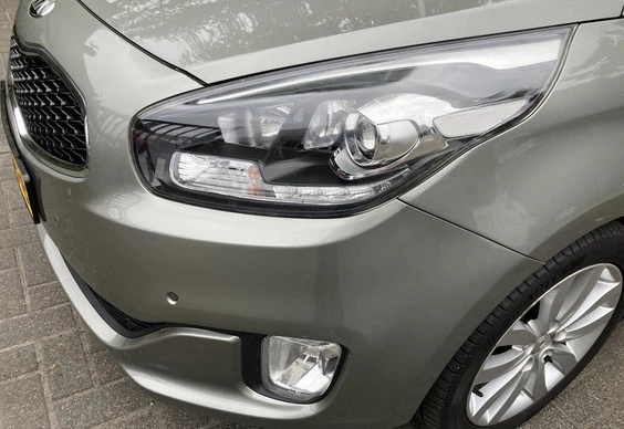 Kia Carens - Afbeelding 22 van 30