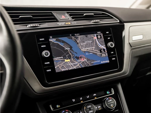 Volkswagen Touran - Afbeelding 16 van 30