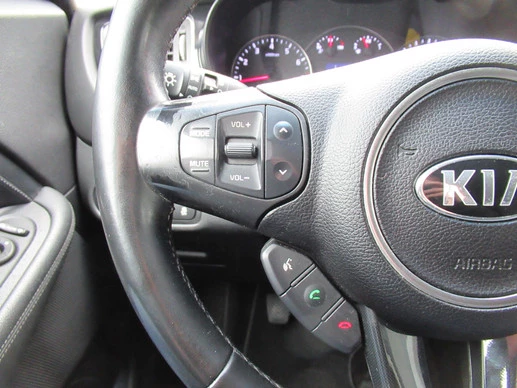 Kia Carens - Afbeelding 27 van 30
