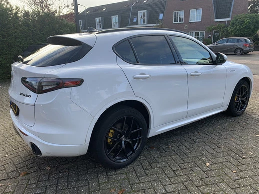 Alfa Romeo Stelvio - Afbeelding 6 van 30