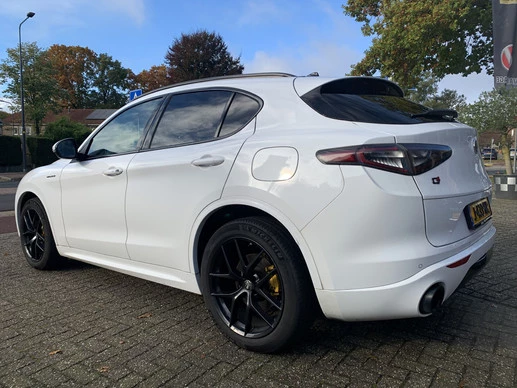 Alfa Romeo Stelvio - Afbeelding 8 van 30