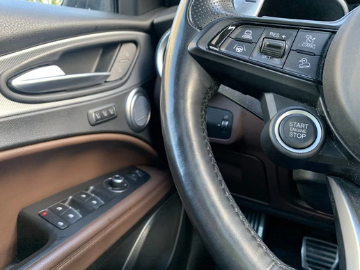 Alfa Romeo Stelvio - Afbeelding 9 van 30