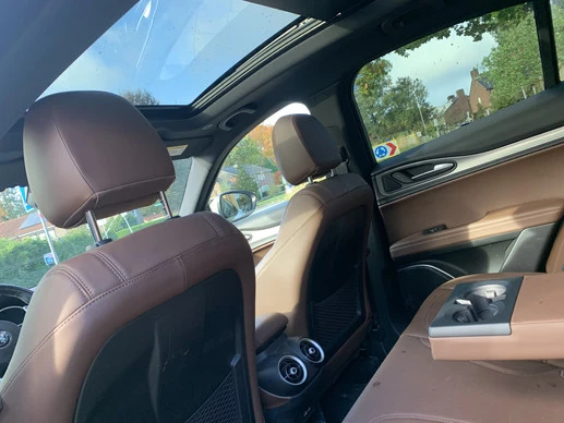 Alfa Romeo Stelvio - Afbeelding 14 van 30