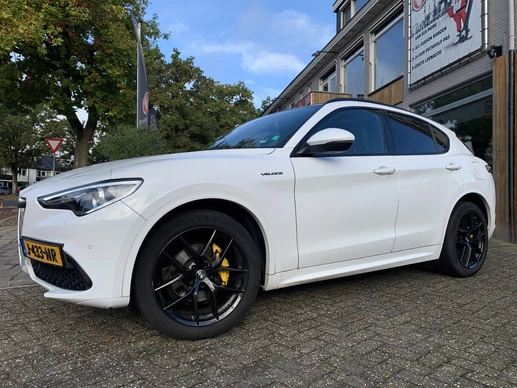 Alfa Romeo Stelvio - Afbeelding 25 van 30