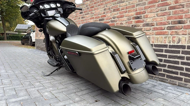Harley-Davidson Street Glide - Afbeelding 6 van 19