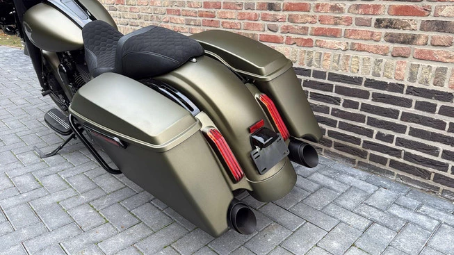 Harley-Davidson Street Glide - Afbeelding 7 van 19