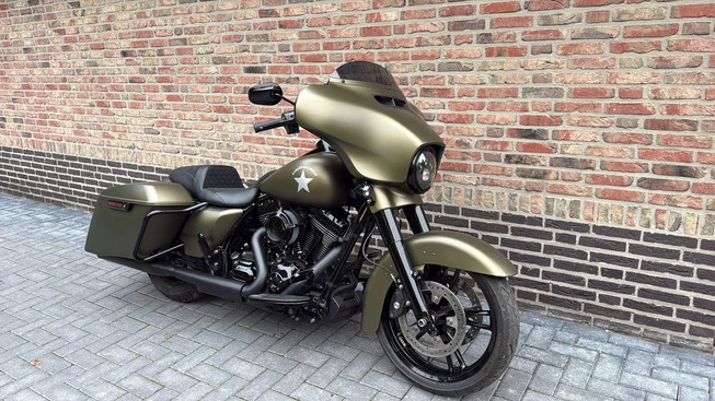 Harley-Davidson Street Glide - Afbeelding 9 van 19