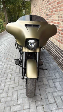 Harley-Davidson Street Glide - Afbeelding 11 van 19