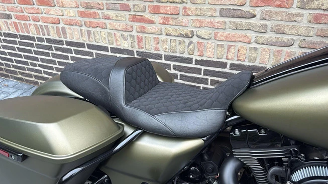 Harley-Davidson Street Glide - Afbeelding 15 van 19