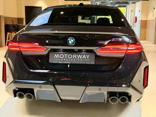 BMW M5 - Afbeelding 11 van 30