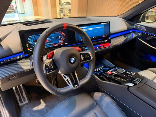 BMW M5 - Afbeelding 18 van 30