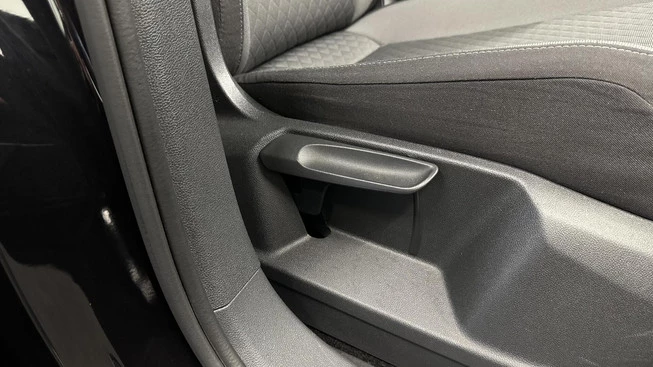 Volkswagen Tiguan - Afbeelding 19 van 30