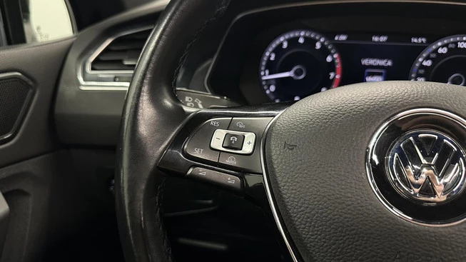 Volkswagen Tiguan - Afbeelding 26 van 30